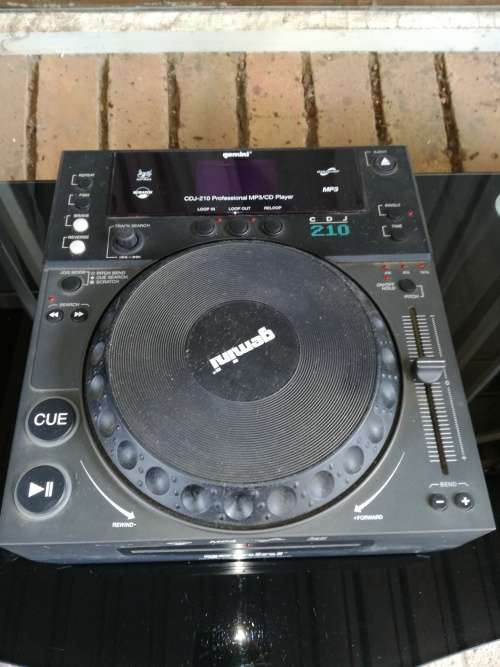 Gemini CDJ 210