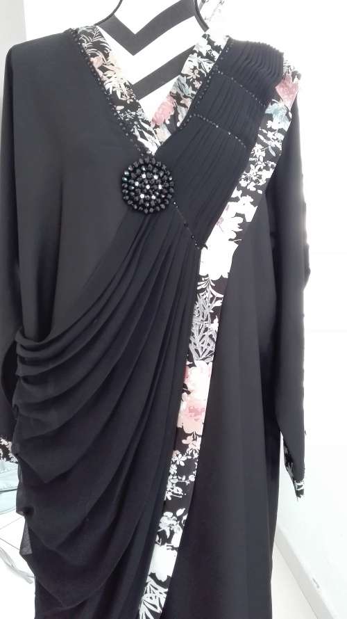 From Makkah Azizia - One of a Kind  Designer Abaya / Cloak X Large Size 56 / 58 Like Brand New