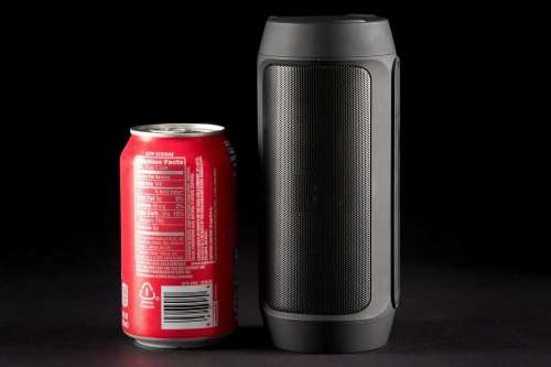 BLUETOOTH SPEAKERS. C2+