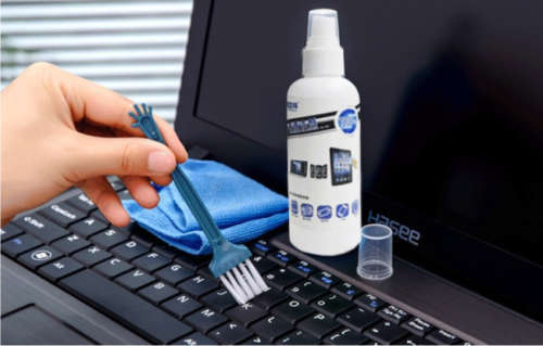 LCD screen cleaning kit