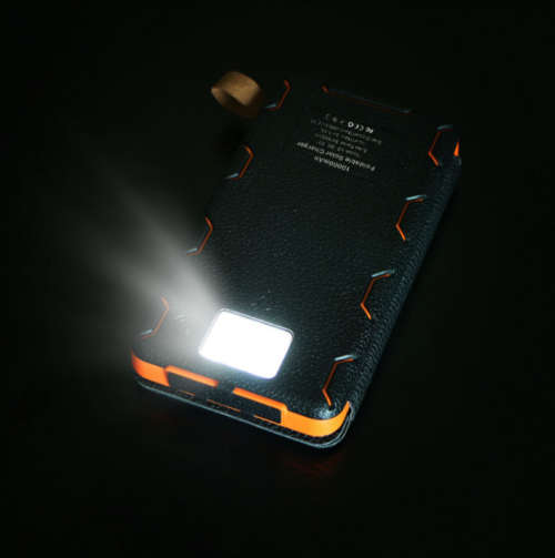 4 SOLAR PANEL POWERBANK