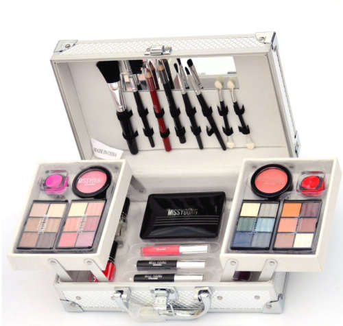 Magic Color Make-Up Kit and Stylish Aluminium Carry Case