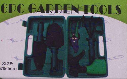 Garden Tool Set in Case