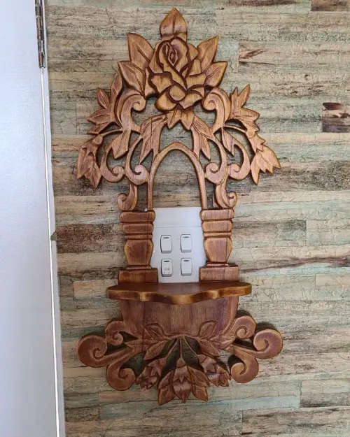 Wooden wall pedestal