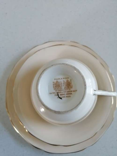 Trio Paragon HM The Queen and HM Queen Mary