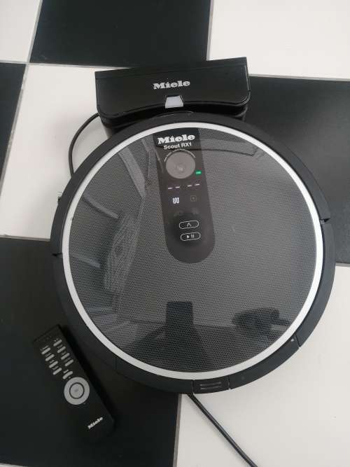 Miele Scout Rx1 robot vacuum