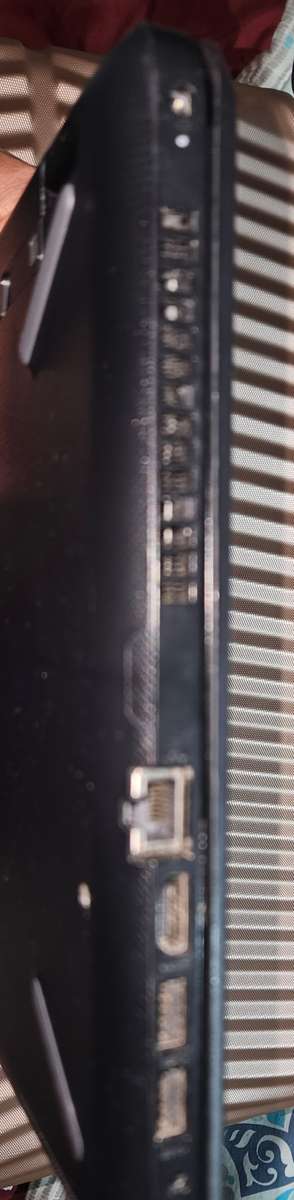 HP Notebook 15.6` 500GB SSD , 8 GB DDR