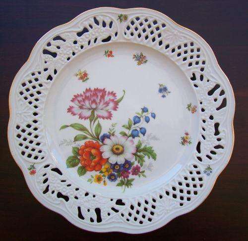 Stunning ~ Dresden Wall Plate