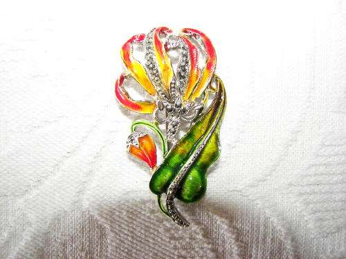VINTAGE ENAMEL AND MARCASITE RHODESIAN FLAME LILY BROOCH