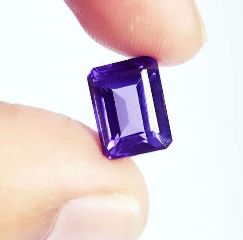 5.42ct Natural GGL Certified Tanzanite - Emerald cut - Blue