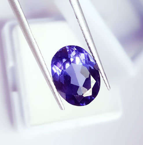 6.52ct Natural GGL Certified Tanzanite - Oval - Blue