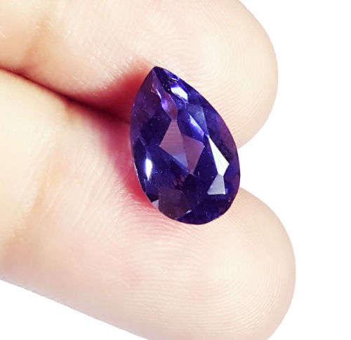 EXCELLENT 4.870 CT ,NATURAL,CERTIFIED,PEAR SHAPE,BLUE TANZANITE