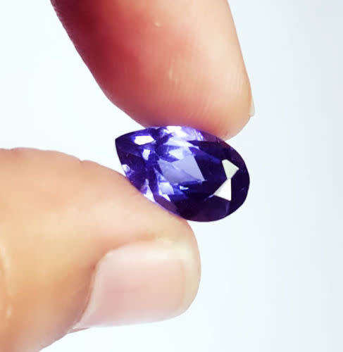 EXCELLENT 4.870 CT ,NATURAL,CERTIFIED,PEAR SHAPE,BLUE TANZANITE