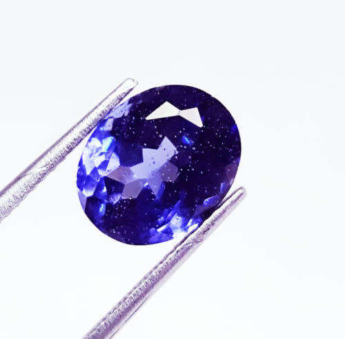 (4.82 ct) EXCELLENT PIECE, BLUE, OVAL, TANZANITE, NATURAL, HEATED, VVS, CERTIFIED