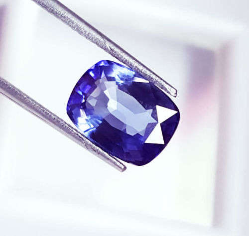 3.820 CARAT, EXCELLENT PIECE, BLUE CUSHION, TANZANITE, NATURAL HEATED,VVS,CERTIFIED