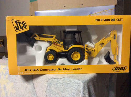 Joal JCB 3CX contractors backhoe 1.25 scale