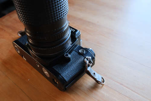 Nikon FE with Tokina 35-105mm f3.5-4.3 lens - Nikon shutter stuck