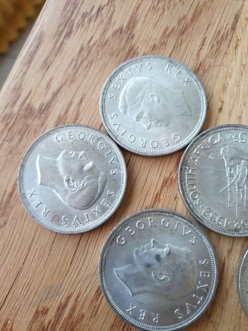 RARE 5 Shillings Coins 1652 to 1952. 50% Silver Bid for all FIVE 300 YEAR ANNIVERSARY Jan v Riebeeck