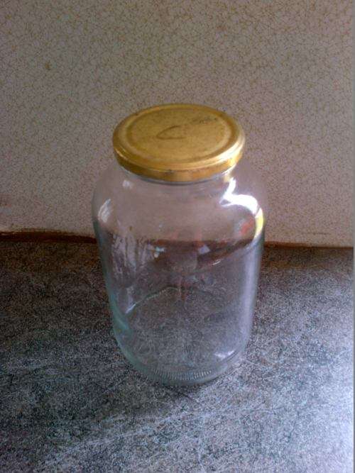 BIG GLASS JAR FOR CANING FRUIT