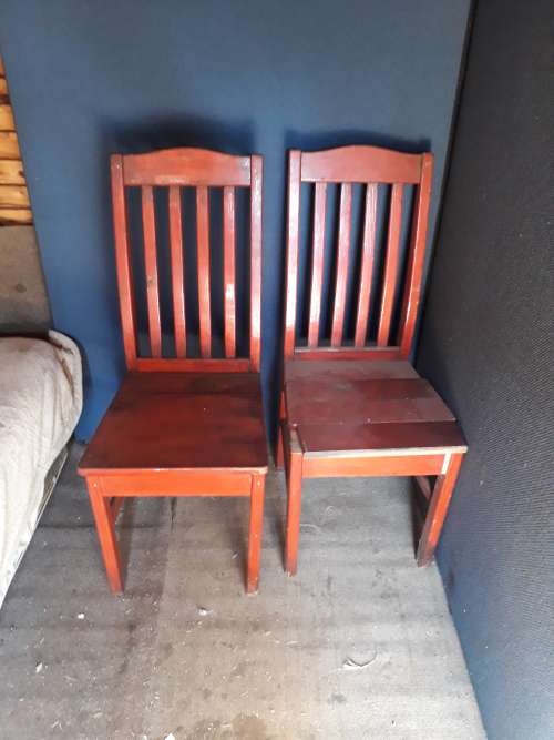 2 LOVELY OLD CHAIRS FOR BOTH THEY NEED FIXING