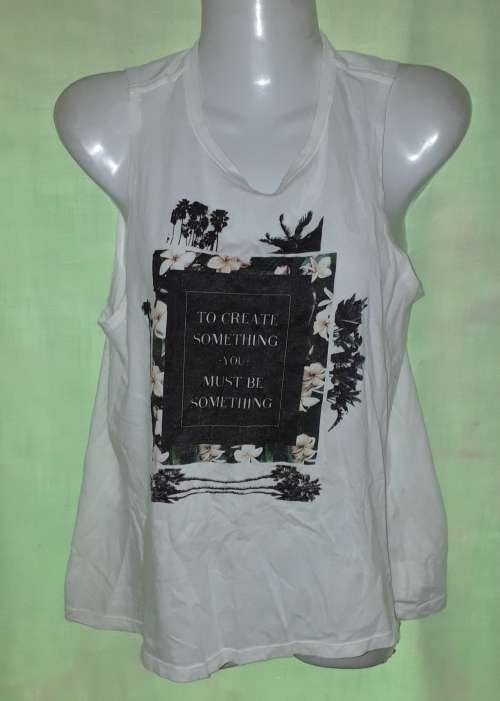 LADIES  SLEEVELESS WHITE TOP  - FOREVER 21 - SIZE S