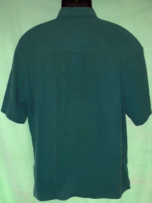MENS GREEN SHIRT - MAKE: DOW JONES - SIZE: L
