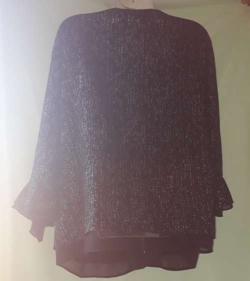 LADIES: BLACK TOP - MAKE: PRIMA DONNA - SIZE: 46