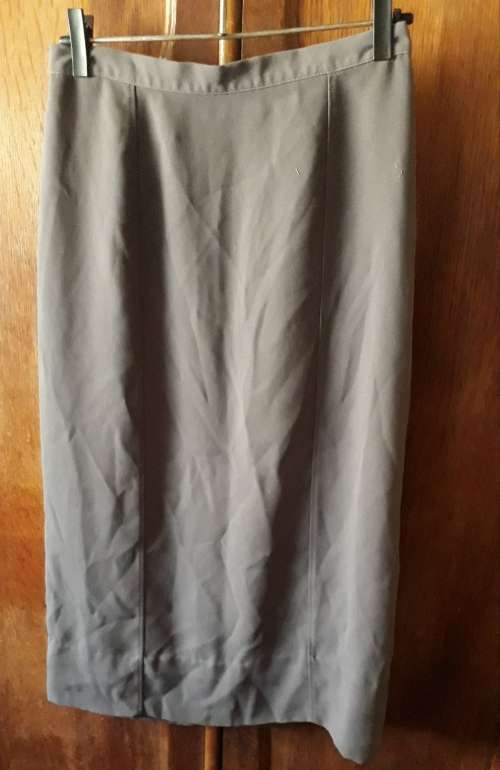SPECIAL! LADIES: GREY OR BROWN SKIRT - MAKE: WOOLWORTHS - SIZE: 12