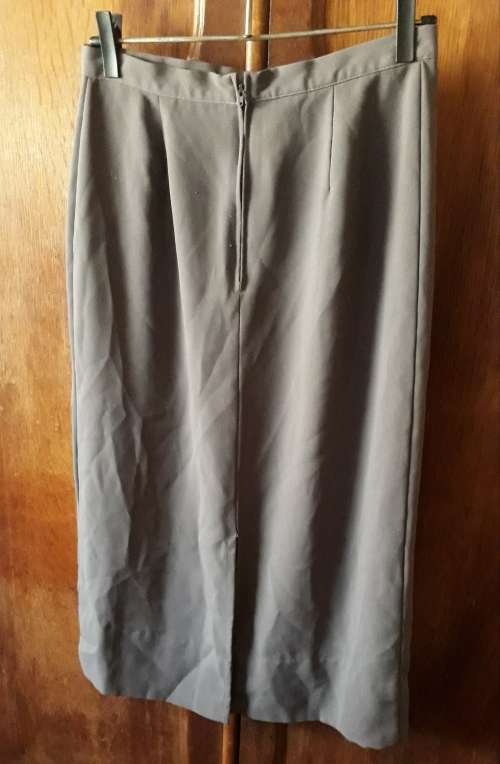 SPECIAL! LADIES: GREY OR BROWN SKIRT - MAKE: WOOLWORTHS - SIZE: 12