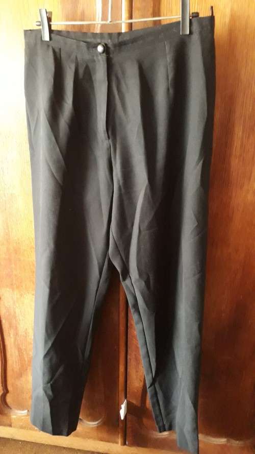 SPECIAL! LADIES:  BLACK LONG PANTS - MAKE: NO MAKE - SIZE: NO SIZE