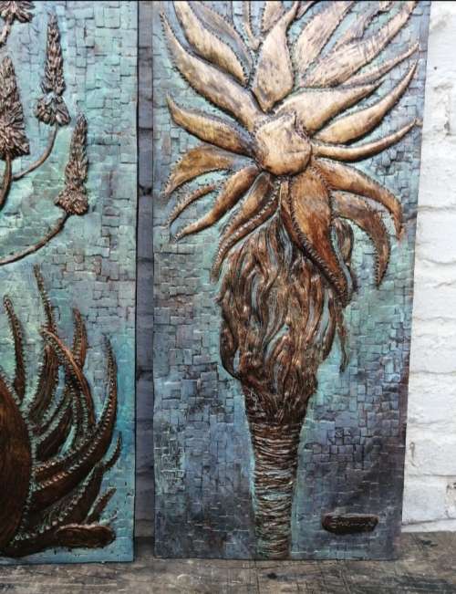 Aloe Design Garden Plaques - Bronze Finish - Set Of 2 - Weatherproof