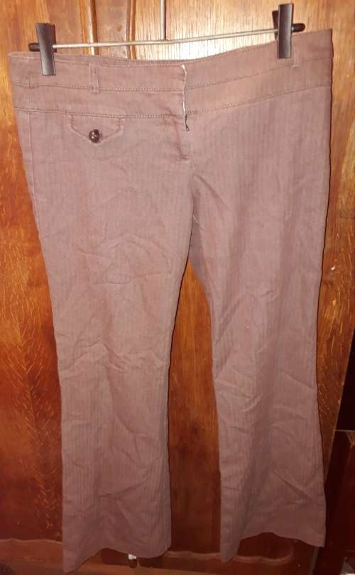 LADIES: BROWN PANTS - MAKE: INWEAR - SIZE: 34
