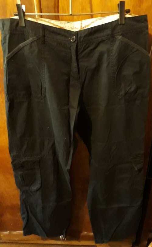 COVID 19 SPECIAL! LADIES: DARK BLUE PANTS - MAKE: REAL CLOTHING CO - SIZE: 18