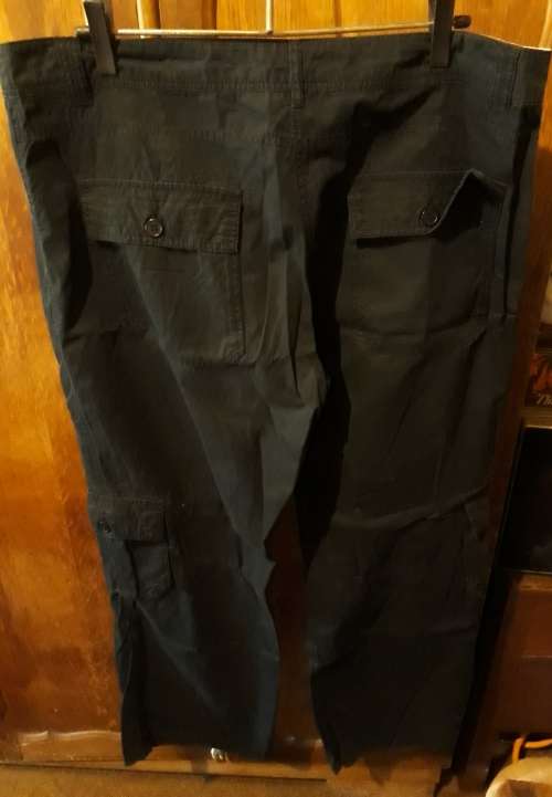 COVID 19 SPECIAL! LADIES: DARK BLUE PANTS - MAKE: REAL CLOTHING CO - SIZE: 18