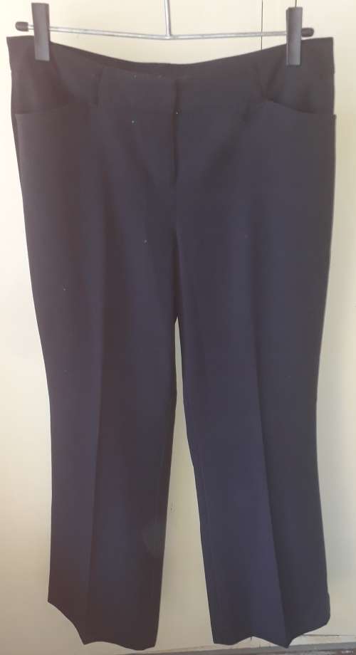 LADIES: BLACK PANTS - MAKE: WOOLWORTHS - SIZE: 12
