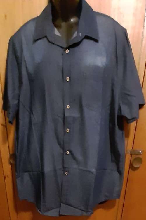 MENS - THIN BLUE DENIM SHIRT - MAKE - OAKRIDGE - SIZE - XL