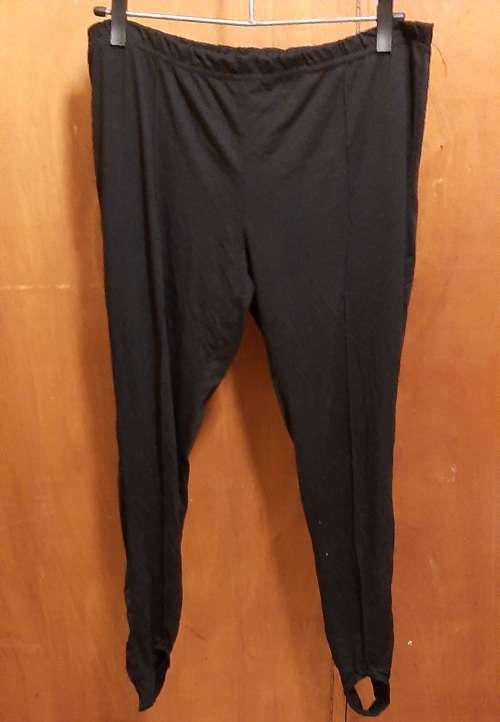 LADIES - BLACK PANTS - MAKE - I Q SILYS - SIZE - XL