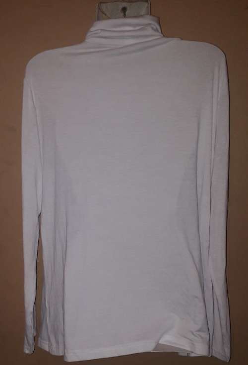 LADIES - WHITE TOP - MAKE - MILADYS - SIZE - 16-40