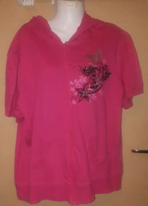 LADIES - PINK HODDIE SWEATER - MAKE - INSYNC PLUS - SIZE - 48