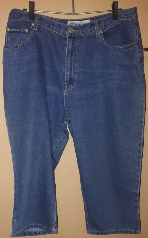 Mens - 3-4 Blue Jeans - Make - RT Jeans Co - Size - 42