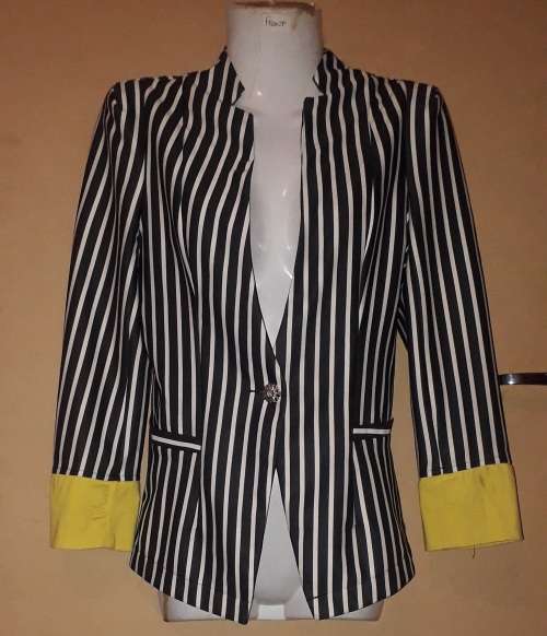 Ladies - Multocolored Blazer - Make - Modern Dynesty - Size - S-M