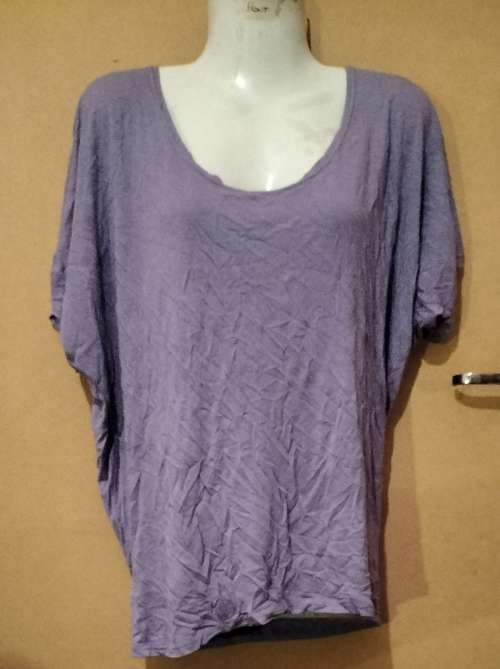 Special! Ladies - Purple Top - Make - no make - Size - no size