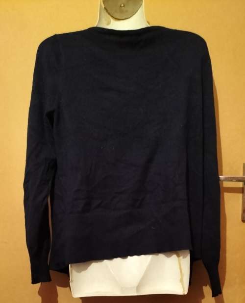 Ladies - Black Cardigan - Make - no make - Size - no size