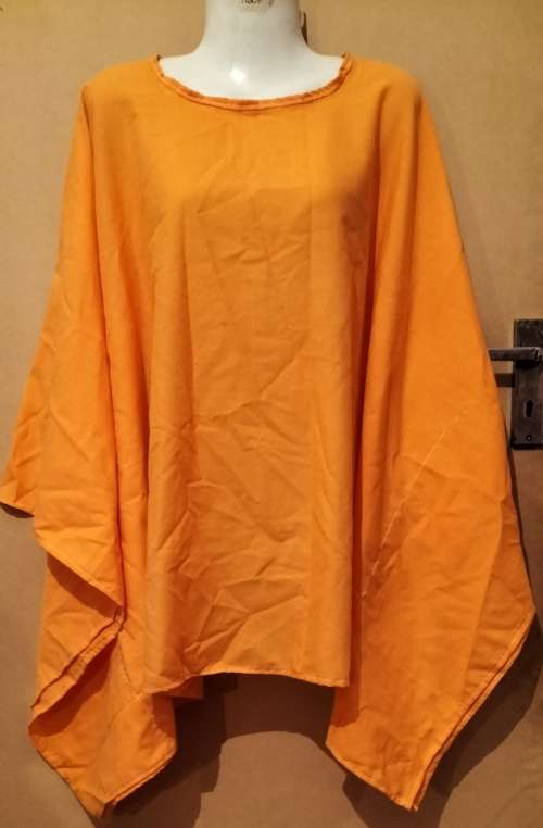 Ladies - Orange Poncho - Make - no make - Size - no size