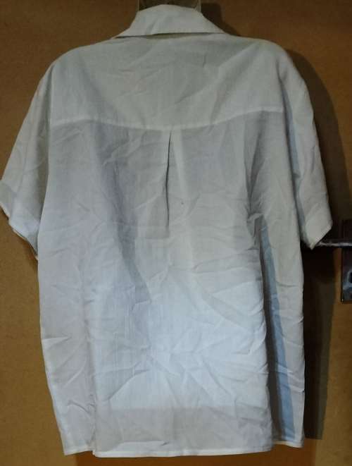 Ladies - White Blouse - Make - no make - Size - no size