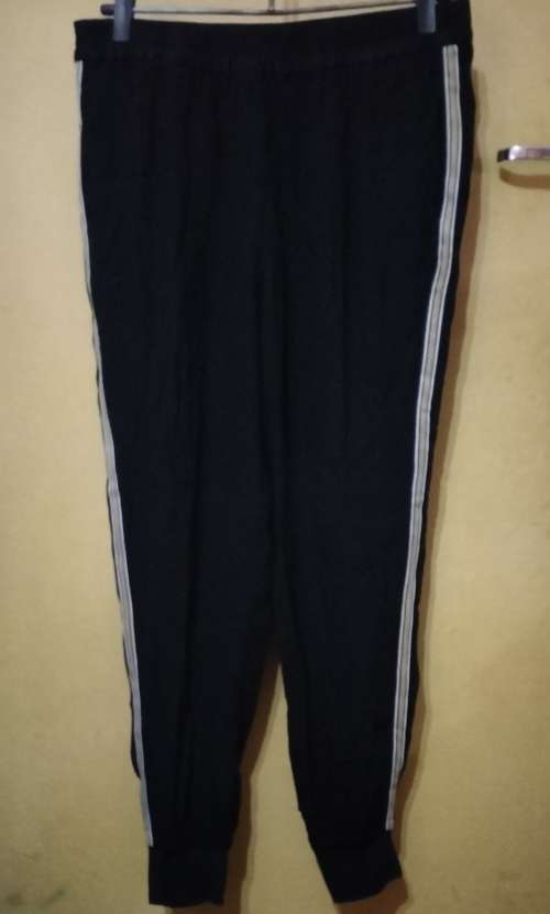 Ladies - Black Pants - Make - Country Road - Size - 12