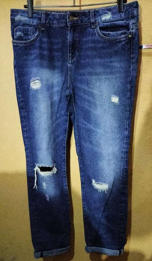 Ladies - Blue Jeans - Make - Zara - Size - usa 8, eur 40