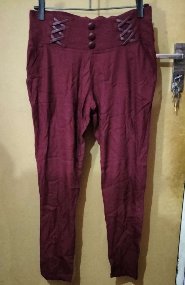Ladies - Maroon Pants - Make - Fang Qing - Size - M