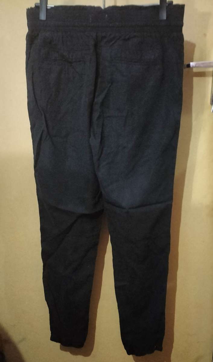 Ladies - Black Pants - Make - Country Road - Size - 10