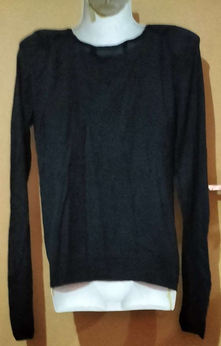 Ladies - Black Top - Make - Country Road  - Size - L